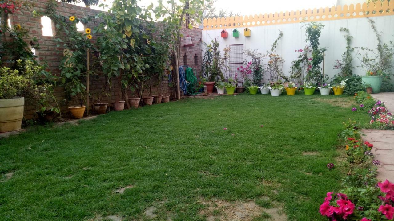 Coral Country Homestay Agra  Εξωτερικό φωτογραφία